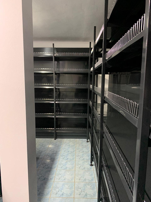 Выполнили поставку и монтаж оборудования для сети алкомаркетов "ШМЕЛЬ" в Донецкой Народной Республике
