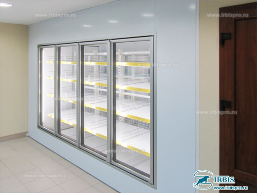 Камера на АЗС со стеклянным фронтом